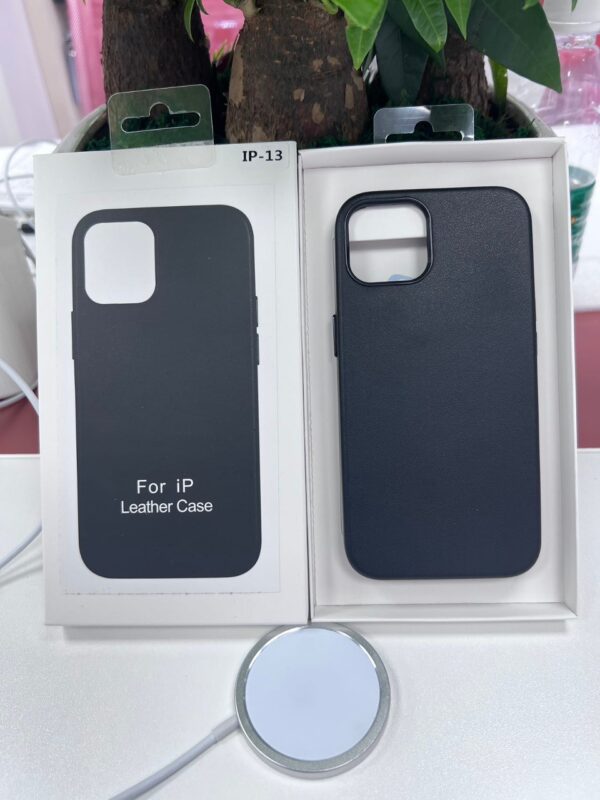 2000947155397 Leather Magnetic Case Without IC Notification IP 16 Dark Cherry