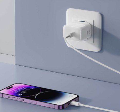 XO L136(EU) PD20W 1USB-C Fast Charging charger White
