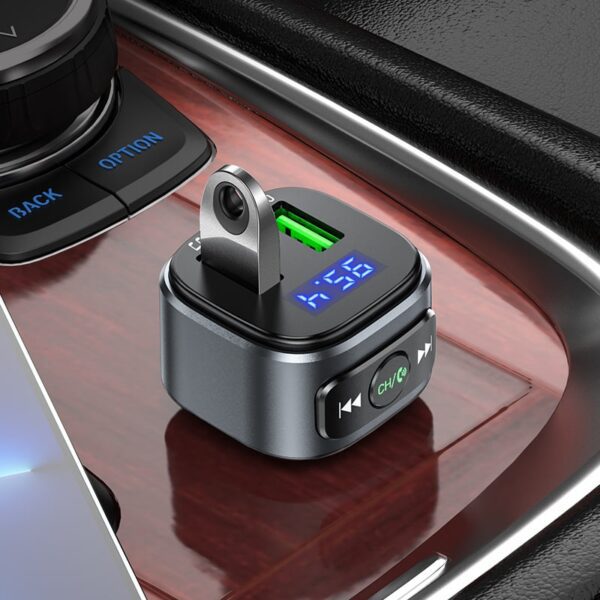 Hoco E67 Fighter QC3.0 car BT FM transmitter black