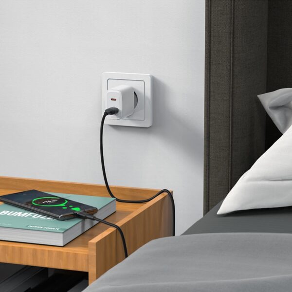 ACEFAST A25 PD20W (USB-C+USB-A) dual port charger,white (EU)