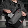 WIWU Warriors Message Bag X Black