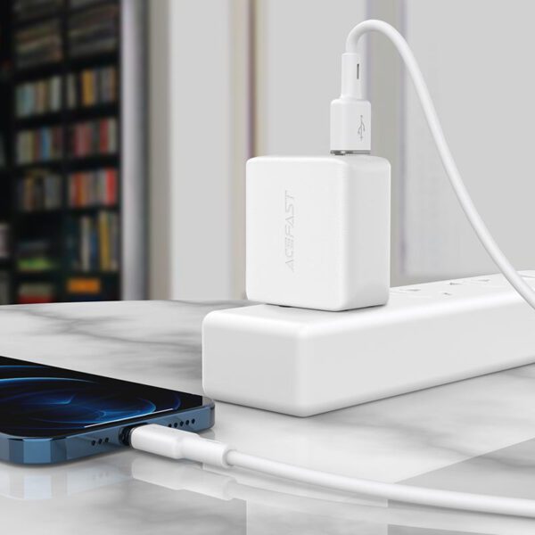 acefast-c2-02-usb-a-to-lightning-zinc-alloy-silicone-charging-data-cable-charger ACEFAST C2-02 USB-A to Lightning zinc alloy silicone charging data cable,white